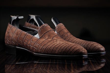 Уход за экзотической кожей